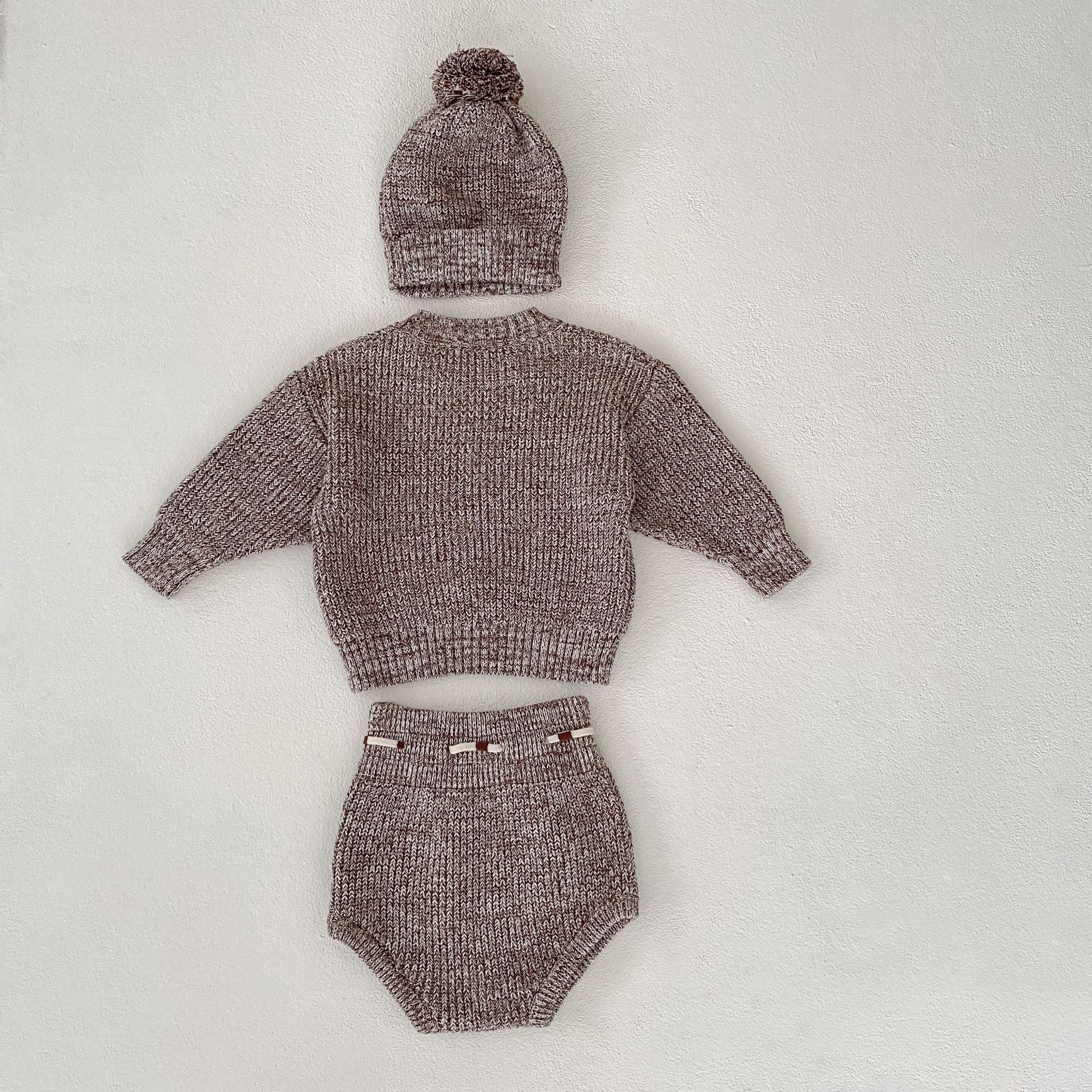 Wiloura Infant Fur Ball Knitted Hat 3-piece Set